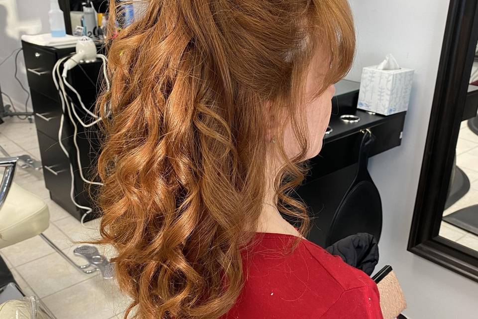 Bouncing curls