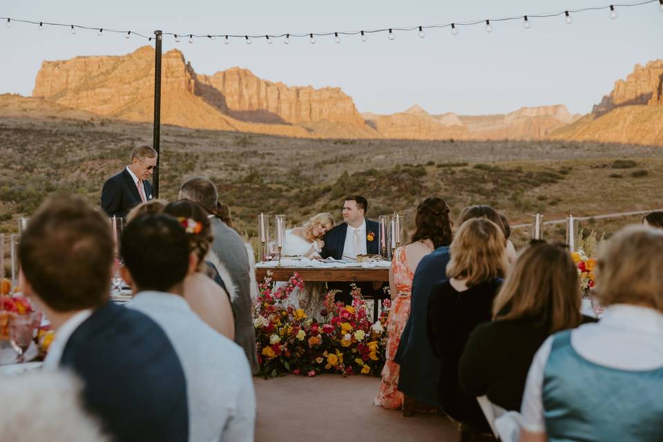 Red rock sweetheart  table