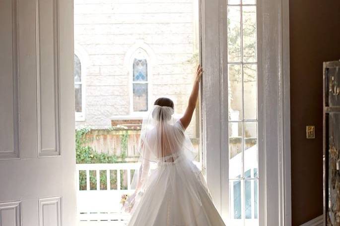 Mimi's Bridal and Formalwear