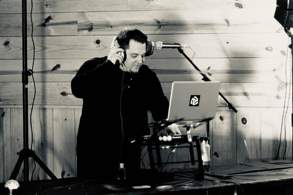 DJ Mike D