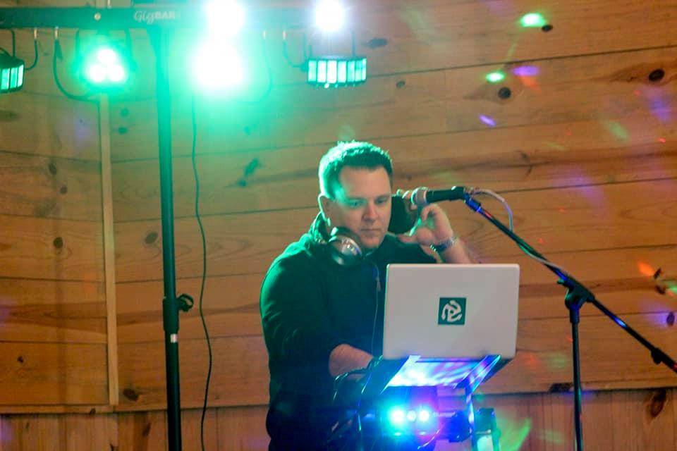 DJ Mike D