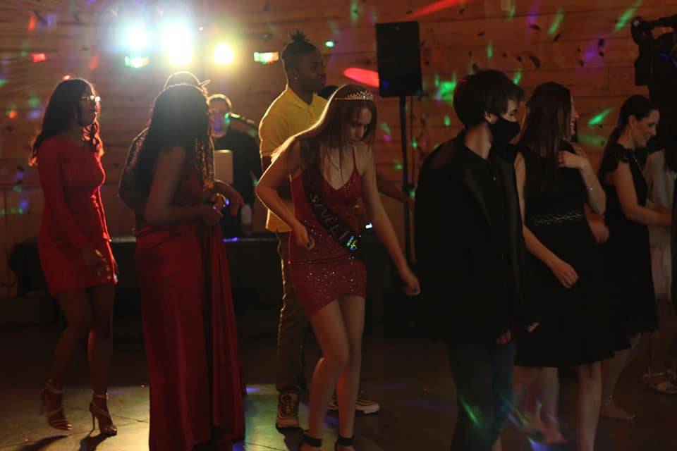 Makin' Em' Groove