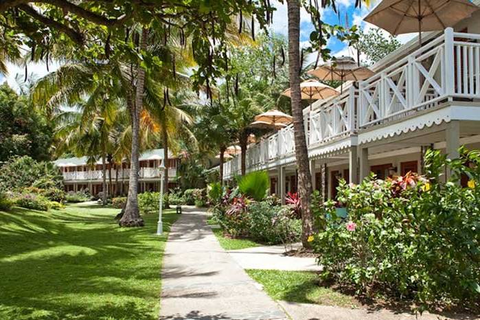 Sandals Halcyon Beach