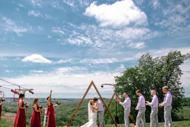 Arch Included Outdoor Ceremony