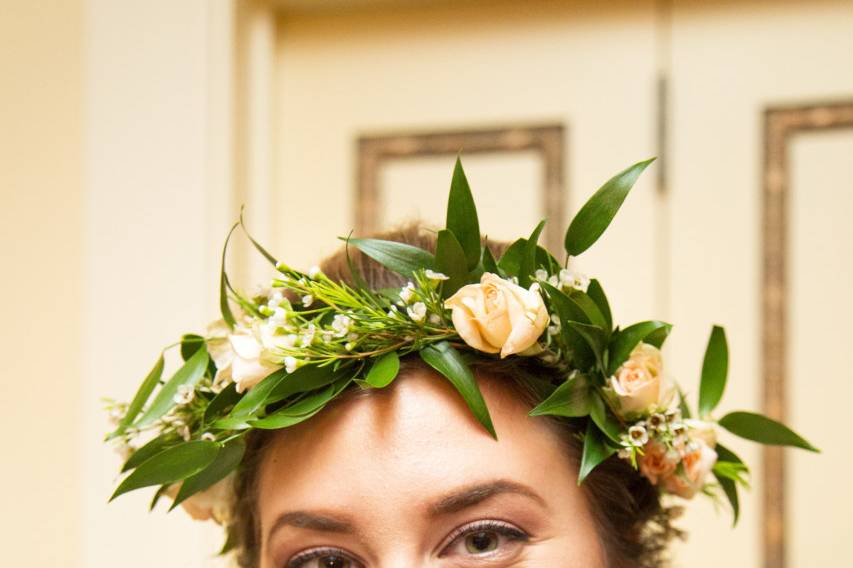 Leafy crown