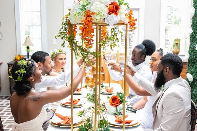 Akreations Decor, LLC