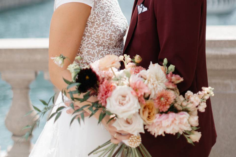 Blush and plum bouquet of peon