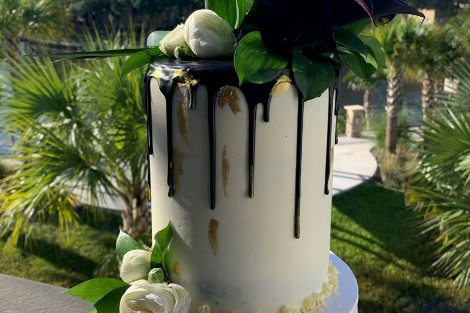Eye-catching wedding cakes