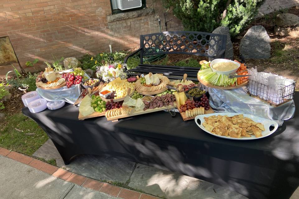 More Apps & Grazing Board