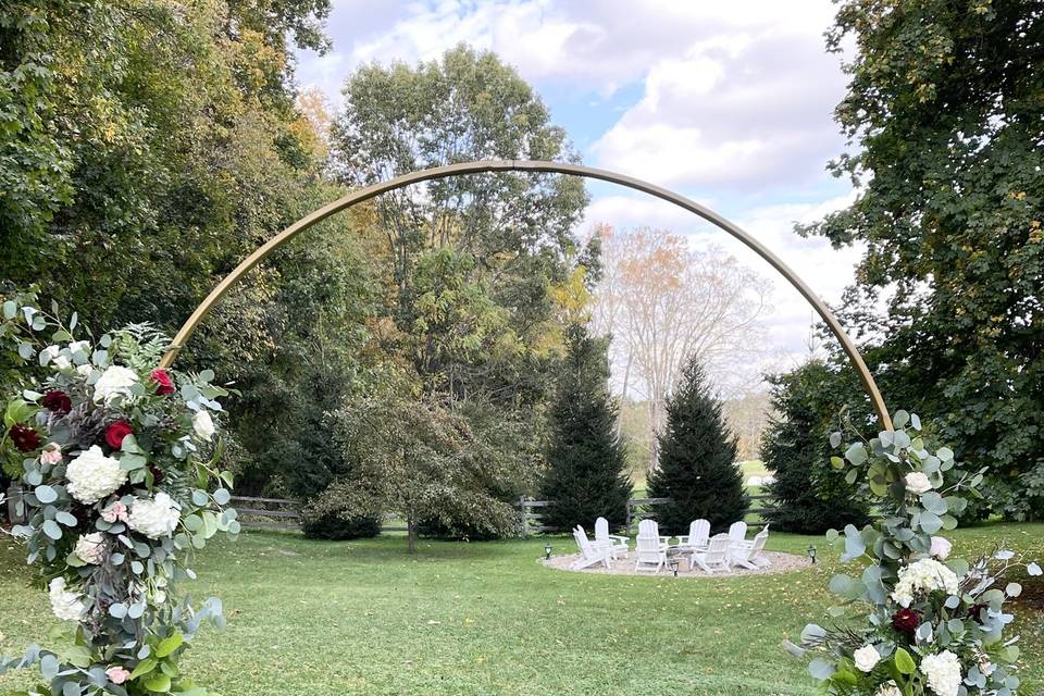 Ceremony arch