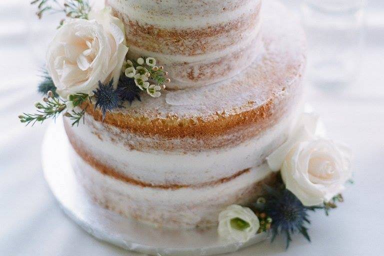 Naked wedding cake