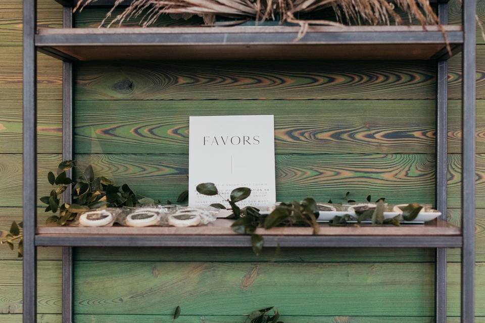 Over Eden Favors Display