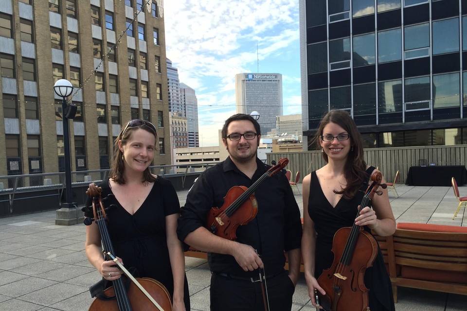 Trio string players