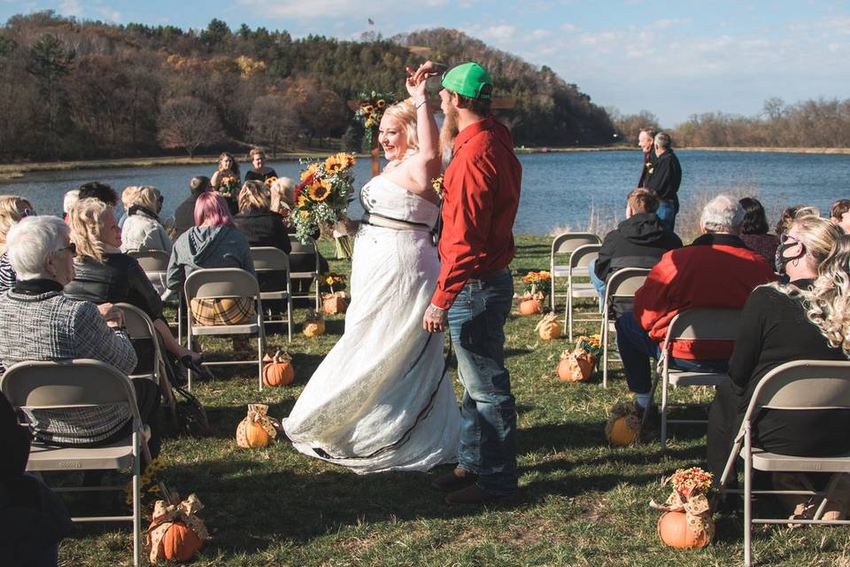 Madison and Raymond, Wedding