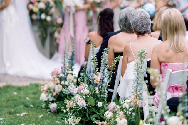 Aisle flowers