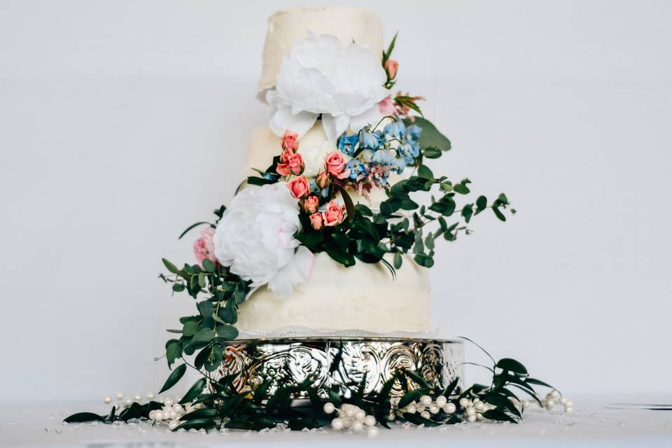 Wedding Cake w/ Eucalyptus
