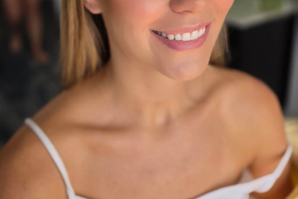 Makeup makes us happy!