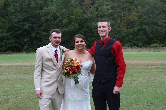 DJ Sonus with the newlyweds.