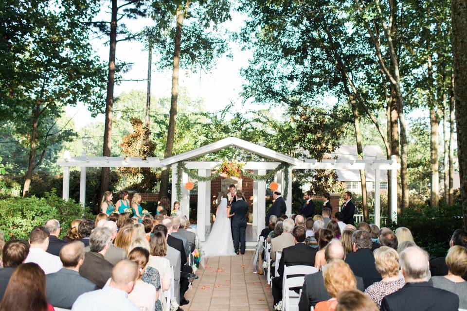 Gazebo--one of several locations for your wedding ceremony.  Photo by: Todd Hezler Photography