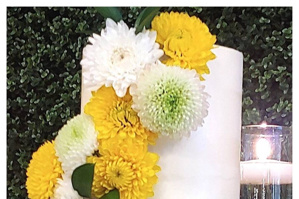 Sasha n Earl's Wedding Cake