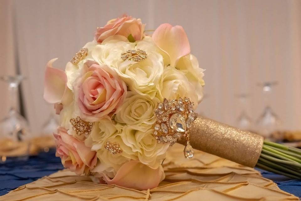 Glam bouquet