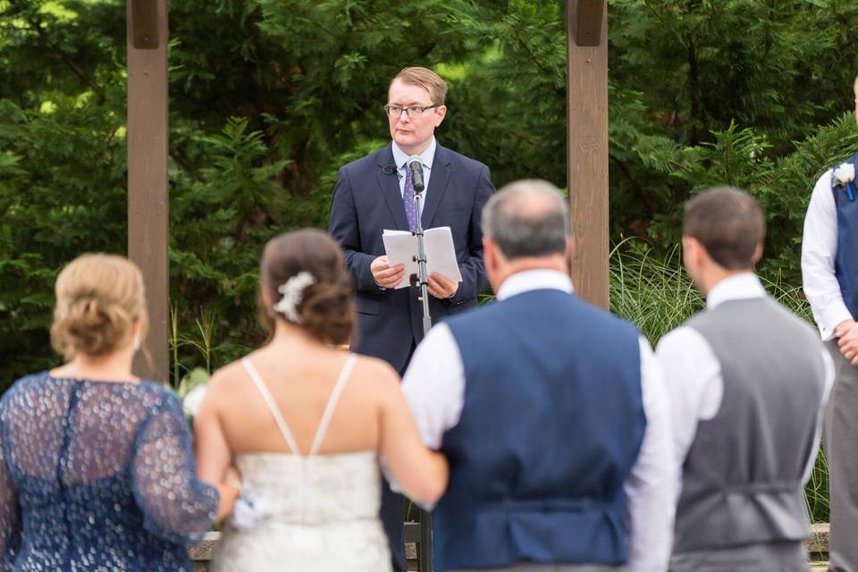 The wedding officiant | Tim Gangi Photography