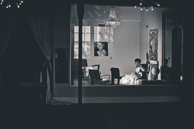 Classic bride getting ready