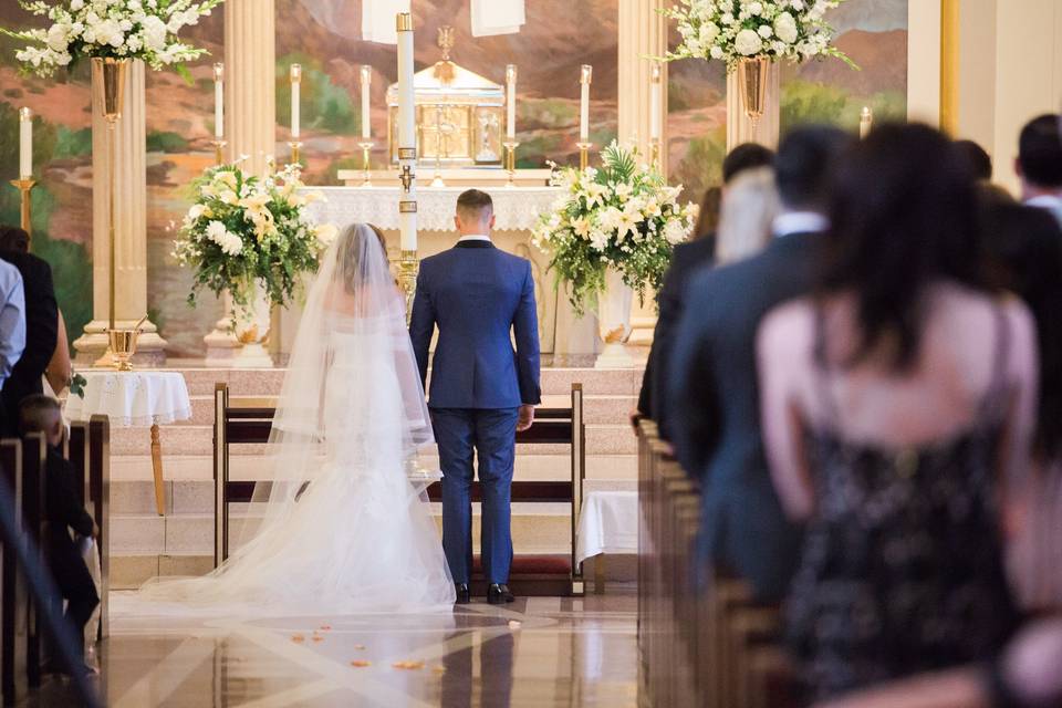 Indoor wedding ceremony