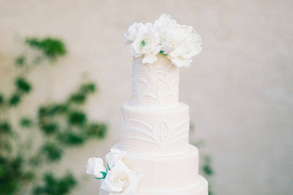 Multiple layered wedding cake