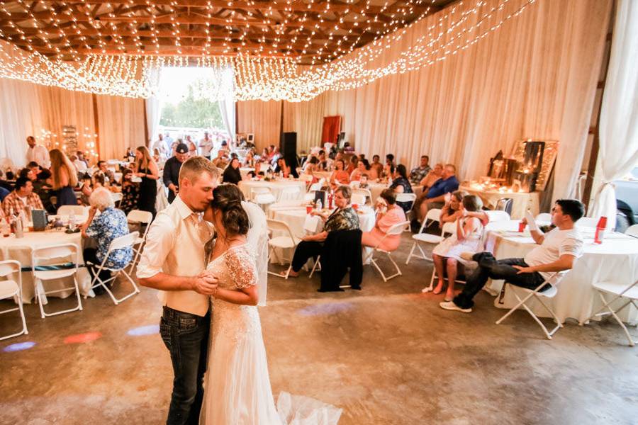 Couple's first dance