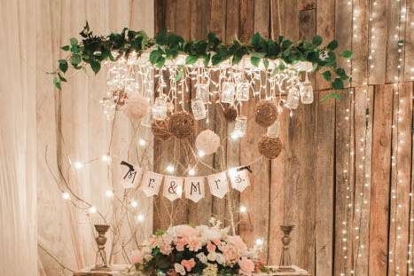 Sweetheart table