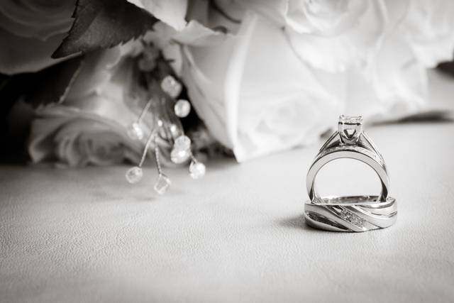 Joanna Henderson Photo Rings