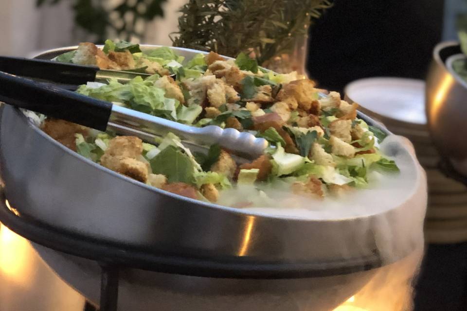 Smokin' Salad Service