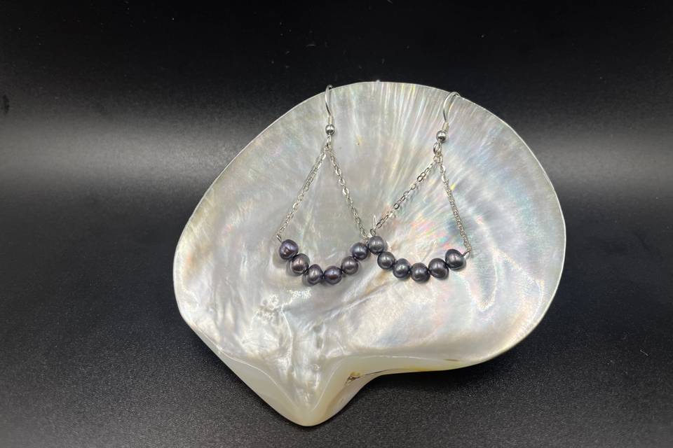 Pearl earrings