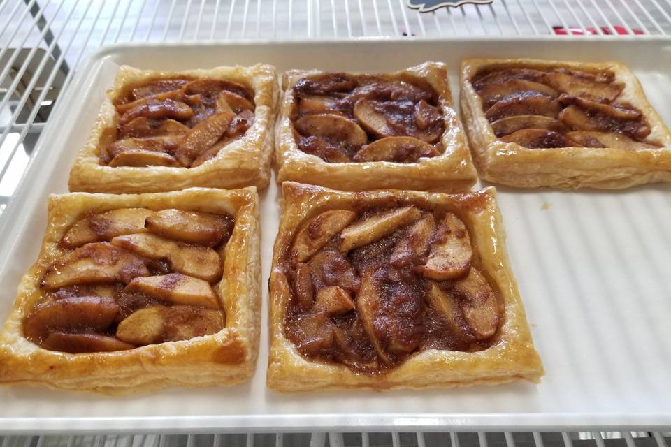 Apple tarts