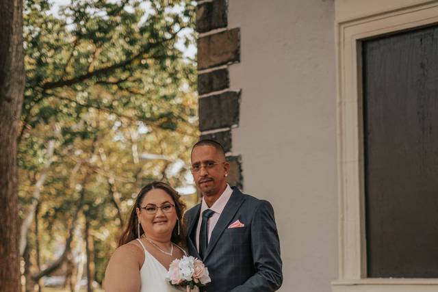 Mr + Mrs