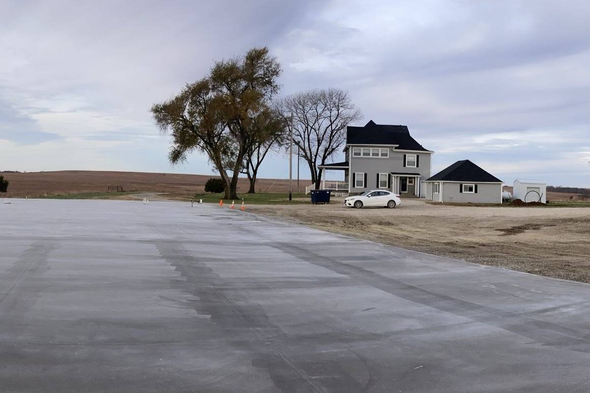 The Ranch House Wedding Venue and Events Center - Venue - Lyndon, KS ...
