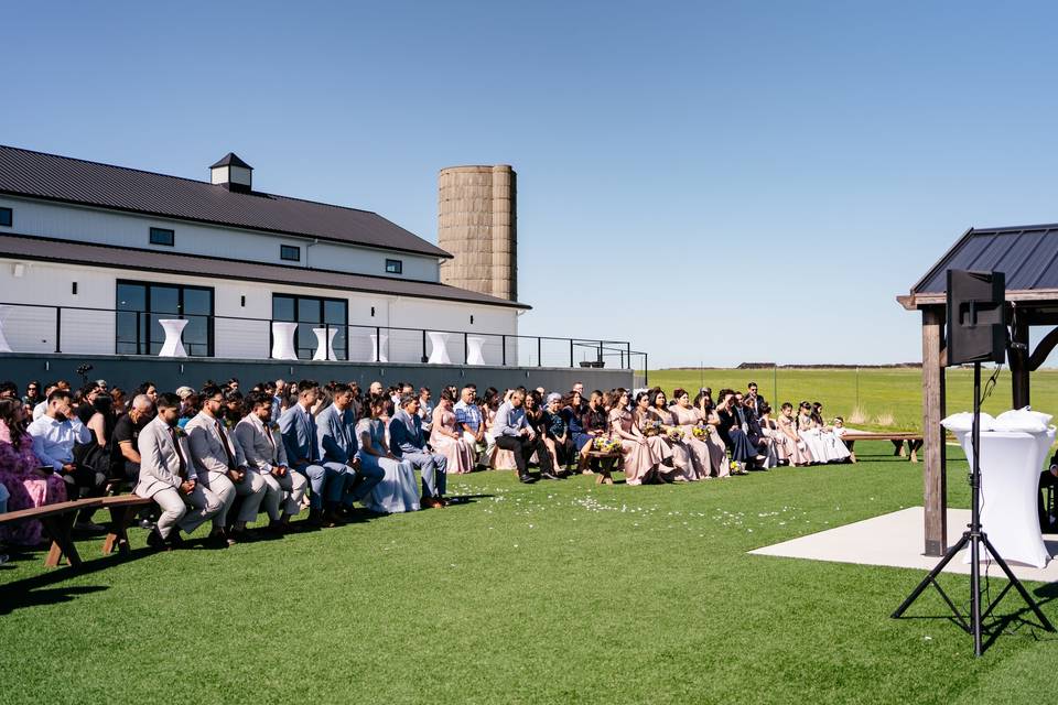 Outdoor turf
