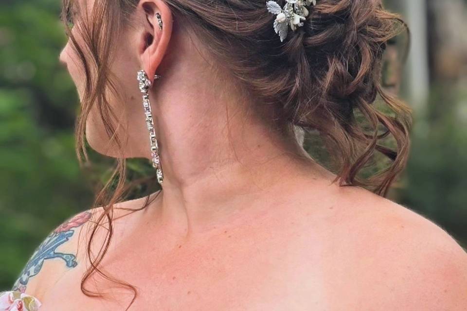Soft natural bridal makeup