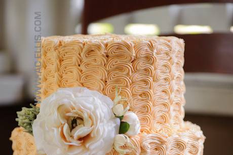 Wedding cake with white flower