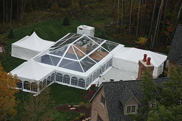 https://cdn0.weddingwire.com/vendor/922230/3_2/960/jpg/1520531996-eeea911859093988-cleartop-tent-rental-57.jpeg