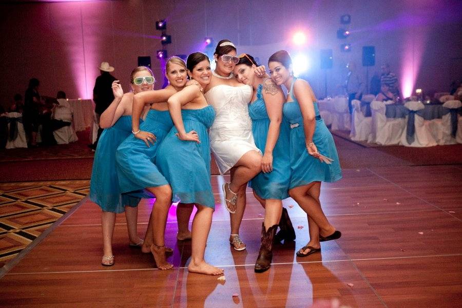 The bride with her bridesmaids