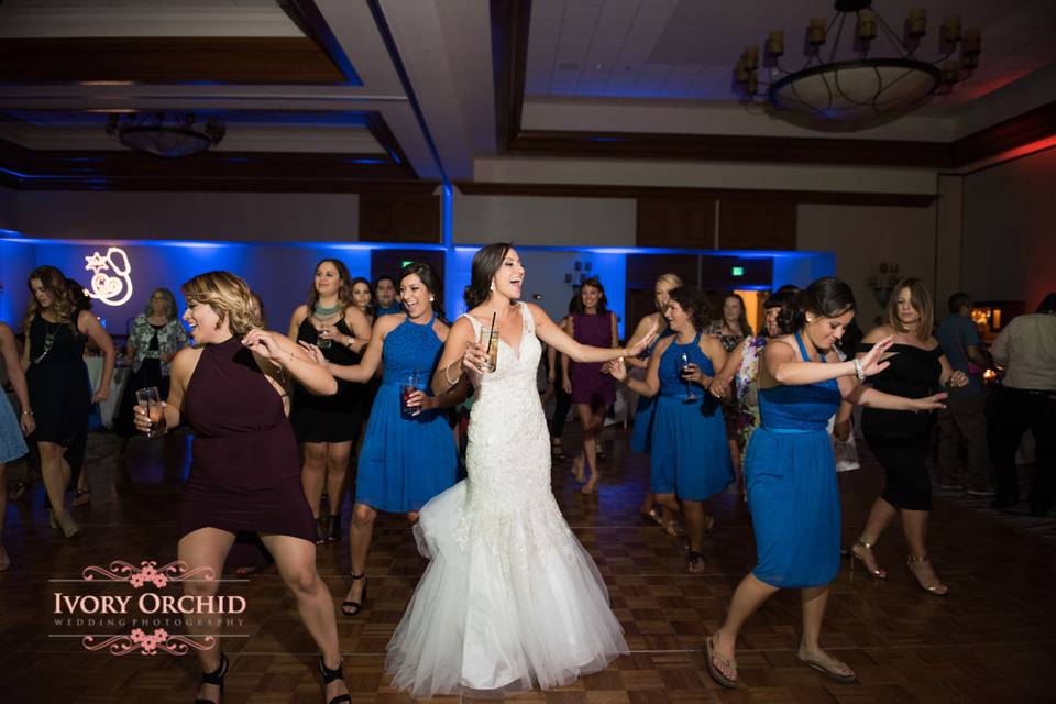 The bride with her bridesmaids