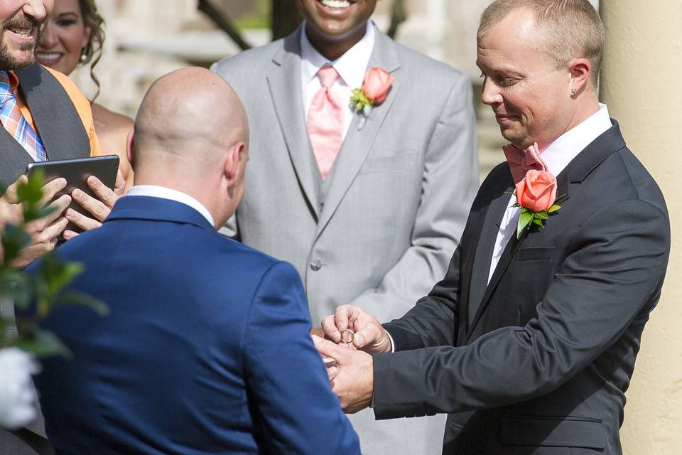 Pariano Photography & Design