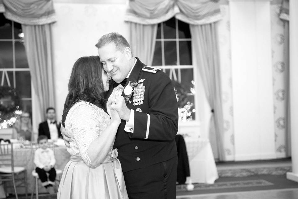 Pariano Photography & Design