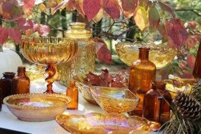 amber and brown glassware, so warm and pretty especially with fall leaves
