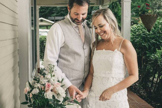 Couple Cutting Cake