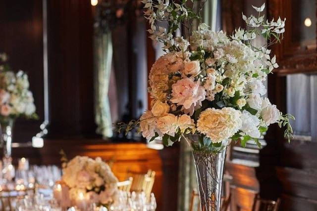 Denis Flowers
