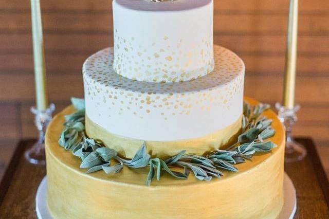 Rustic gold wedding cake