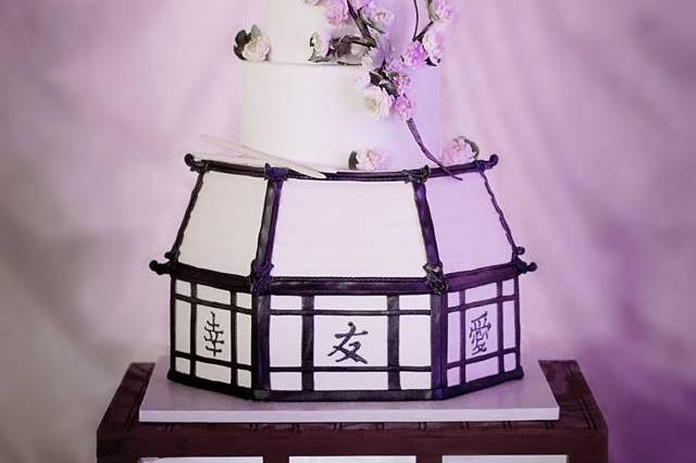 Asian inspired wedding cake